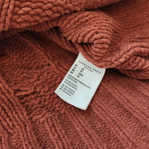 Rust coloured AE Knit Sweater Size XS - Picture 6 of 7